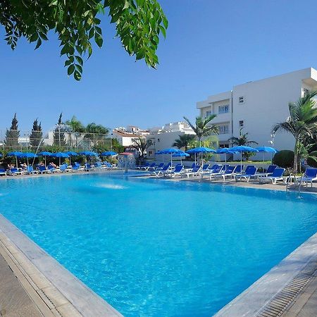 Euronapa Hotel Apartments Agia Napa Buitenkant foto